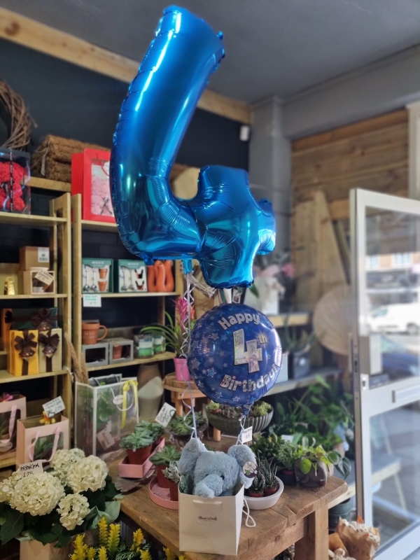 Helium baloon set with large number and round baloon and soft elephant toy