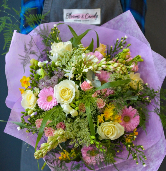 Stunnig mixed flowers bouquet handmade by local florist in Bromley for same day delivery in BR