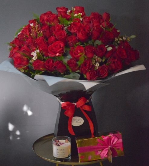 Hundred Roses Bouquet