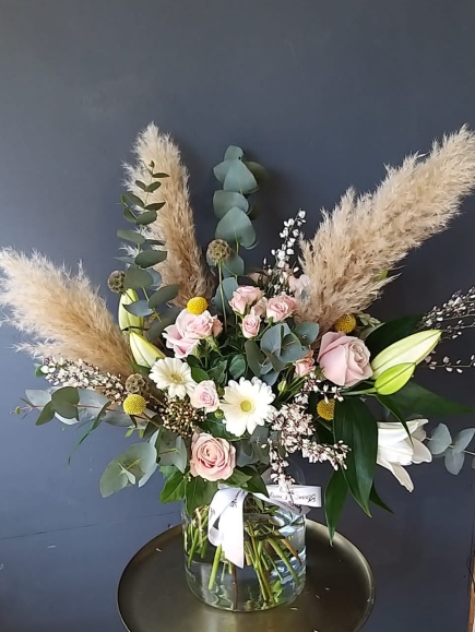 Stunning neutrals vase with pampas grass arranged by local florist in Bromley Hayes Keston West Wickham Shirley Cony Hall Orpington South London