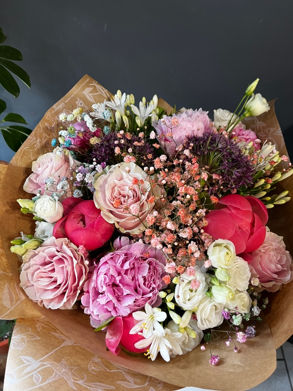 Seasonal luxury bouquet with pink peonies, allium, lisanthiusand gyp made by florist in Hayes, Bromley, Kent