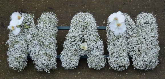 Gypsophila (Baby's breath) funeral letters