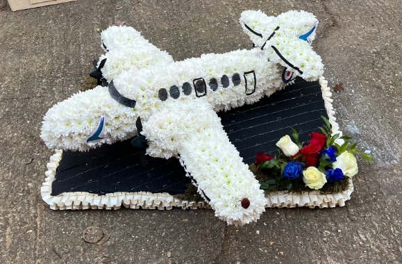 3D funeral plane, airplane, jet stream, bespoke funeral flowers model by florist in Bromley, Hayes, South London