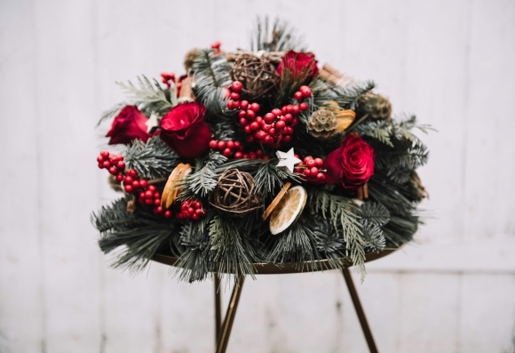 Starlight Christmas Table Posy