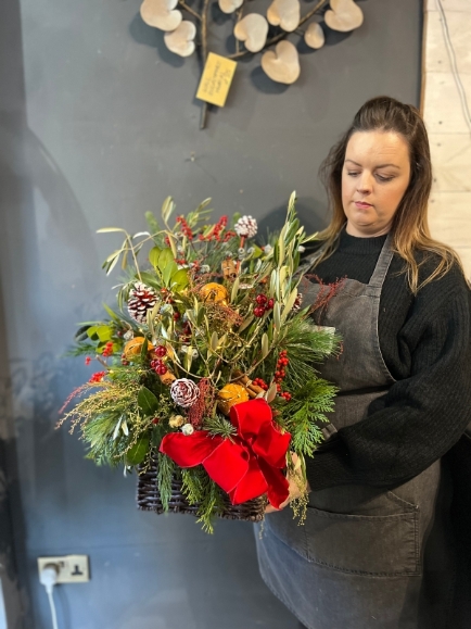 Amazing winter foliages florist arrangement made by florist in Bromley, Kent for guaranteed Christmas delivery in BR1 BR2 BR3 BR4 BR5 West Wickham, Hayes, Cony Hall, Keston, Beckenham Addington 