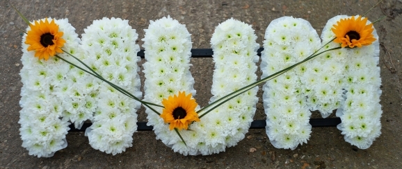 funeral flowers, funeral letters for delivery to Bromley, Beckenham Crematorium, Hither Green Cementry, Lewisham Crematorium, Bluebell Cementry