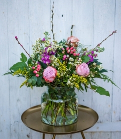 Classic Flowers in the Vase – Bi Weekly Friday Delivery