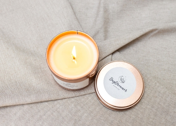 handmade in Hayes, Bromley soy wax copper candle from Daydreamer colletion for same day delivery in BR1 BR2 BR3 BR4 BR5 BR6 BR7 BR8 CR00 CR2 CR8 SE25 SE3 SE6 SE12 TN16 