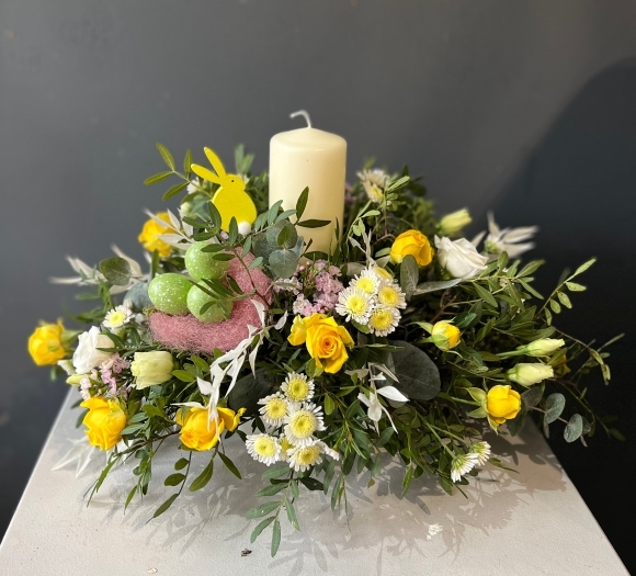Table candle flowers centerpiece by florist in Hayes, Bromley, Kent 