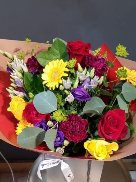 Florist choice mixed valentine's flowers bouquet to include red roses arranged by local florist in Hayes, Bromley for same day local delivery