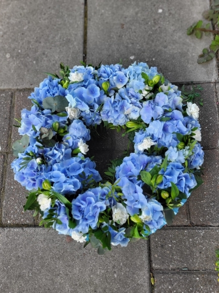 Hydrangea funeral wreath made by Blooms and Candy florist in Hayes, Kent